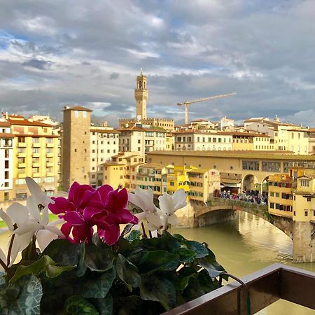 Ponte Vecchio View Luxury Apartment Florence Exterior photo